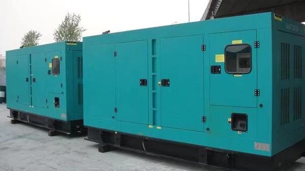 高陵康明斯400kw大型柴油二手发电机组